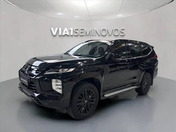 MITSUBISHI PAJERO SPORT 2.4 16V MIVEC TURBO DIESEL LEGEND AWD AUTOMÁTICO MITSUBISHI PAJERO SPORT 2.4 16V MIVEC TURBO DIESEL LEGEND AWD AUTOMÁTICO